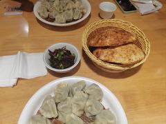 -外公的饺子外婆的面(高铁东站店)