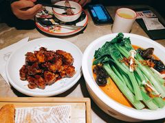 -新白鹿餐厅(金鹰新街口店)