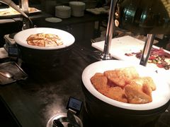 -圣丰索菲特·2 On 988 Café 自助餐厅