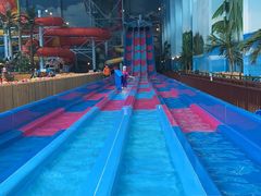 -青岛东方影都融创水世界