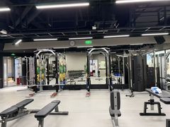 -超级猩猩健身·私教(上海体育场店)