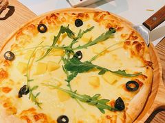 经典榴莲披萨-四季餐厅(华苑店)
