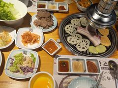 -唯成•韩国炭火烤肉 유성고기