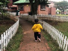 -侯臣咖啡文化村