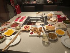 -海底捞火锅鲜切牛肉主题店(长寿路店)