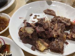 -闫家驴肉老店(华电一校店)
