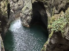 -蝶舞清江·恩施地心谷景区