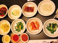 -韩屋韩国料理(天山路店)