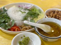 -官塘陈记鱼生·潮汕砂锅粥·牛肉火锅(潮枫路总店)