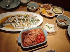 -蜜桃餐厅·伴山(湖滨商业街店)