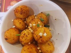 孜然小土豆-炉小二铜锅牛蛙•川湘菜(三里屯店)