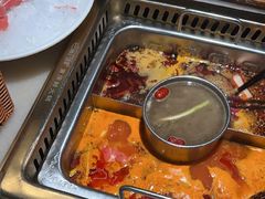 -巴渝瓦肆重庆鲜火锅(宝龙环湖店)