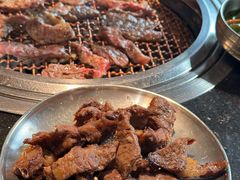 -韩烧牛中牛·甄选黑牛烤肉(黑金店)