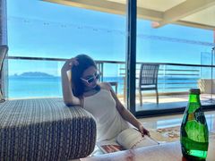 -三亚湾海居铂尔曼度假酒店