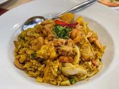 菠萝炒饭-Thai Pothong Restaurant