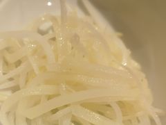 -萨拉伯尔(燕莎友谊商城店)