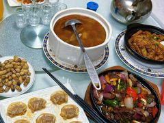 -新一家农家菜(华景新城店)