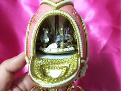 旋转木马蛋壳八音盒-天空音乐盒(五道营胡同店)