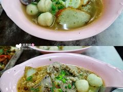 混合酸辣米粉-榮泰米粉湯(Left Shop)