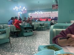 -季季红火锅(柳州城中万达二店)