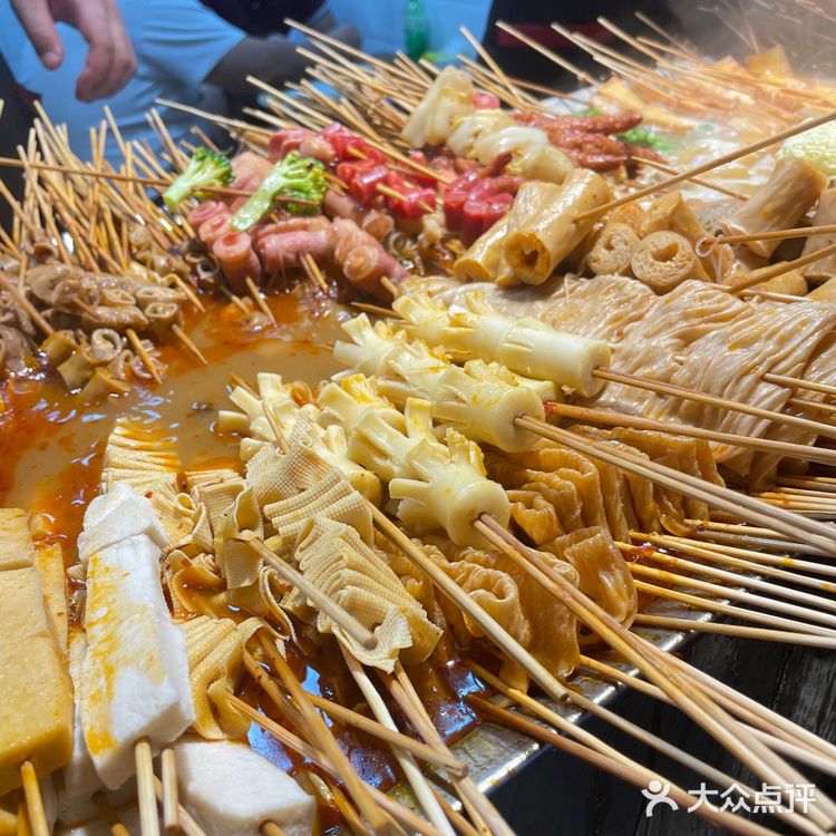 『小街麻辣烫』在虎坊桥周边老火了🤭