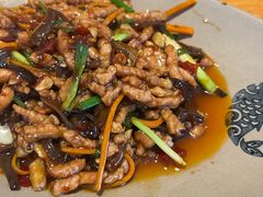 鱼香肉丝-禧福徕盆盆香川菜馆