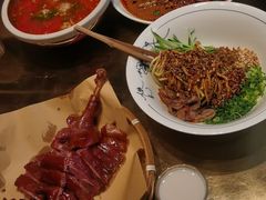 -六合居·明厨亮灶餐厅(成双大道店)