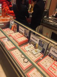 -周生生Chow Sang Sang(新世界店)