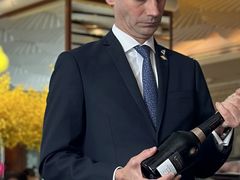 -文华扒房及酒吧(香港文华东方酒店)