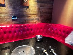 -佰嘉乐量贩式KTV(港华店)