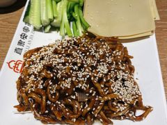京酱肉丝-直隶安家牛肉罩饼(建华店)