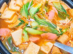 -天瑞福云南过桥米线(十里河店)