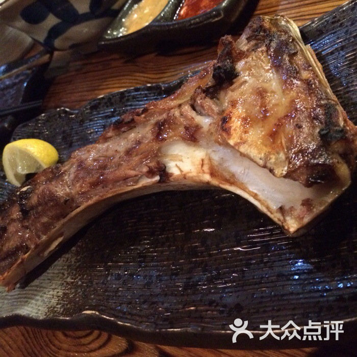 烤金枪鱼下巴