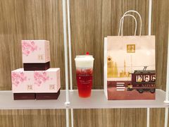 霸气芝士草莓-奈雪的茶(市百一店)