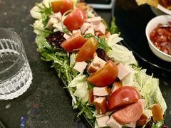 -毛毛虫酒吧