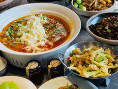 -小三峡食府(西五路店)