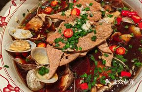 Steamed Clam with Pig Liver in Soy Sauce