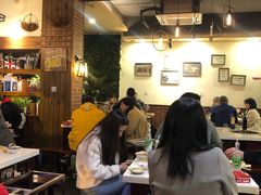 大堂-水碾河刘老大串串香(水碾河路店)