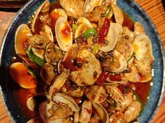 -蚝堡海鲜·威海菜·海肠捞饭·烧烤·亚洲吃蚝公司(幸福门店)