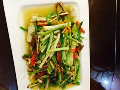 -自游人·美食一楼·地道徽菜(三十年名店)