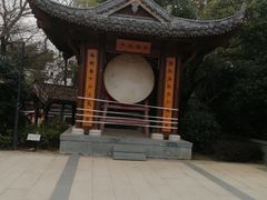 -绳金塔
