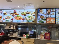 -小杨生煎(浦江欢乐颂店)