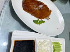 -鸭王烤鸭店(三里河店)