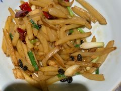 -吃饭皇帝大土家民族菜(正大广场店)