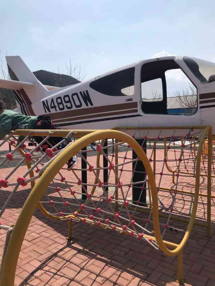 海之韵航空博览园二号亭子-"亲子的美好时光,孩子特别喜欢飞机,趁着五
