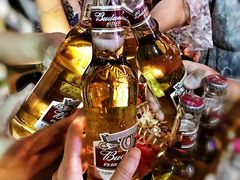 -江湖酒吧