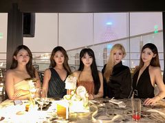 -FLAIR顶层餐厅酒吧(浦东丽思卡尔顿酒店)
