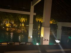 -麦哲伦丝绸度假村