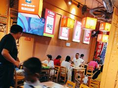 -阿婆情腊排骨火锅(金虹路店)