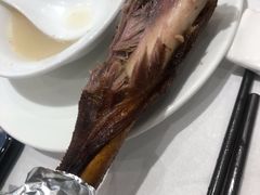 錫紙烤羊腿-新兴家喻酒家·羊城名宴(昌岗店)